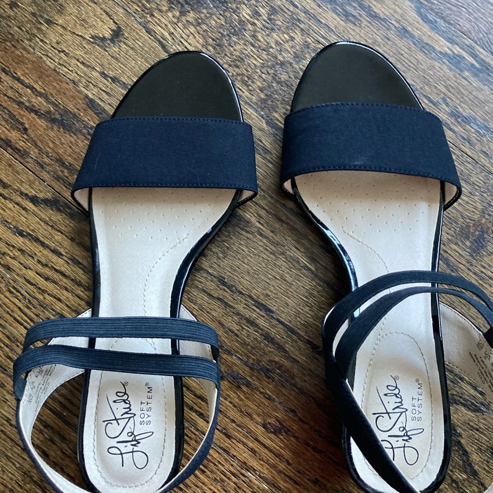 LifeStride Black Strappy Sandals